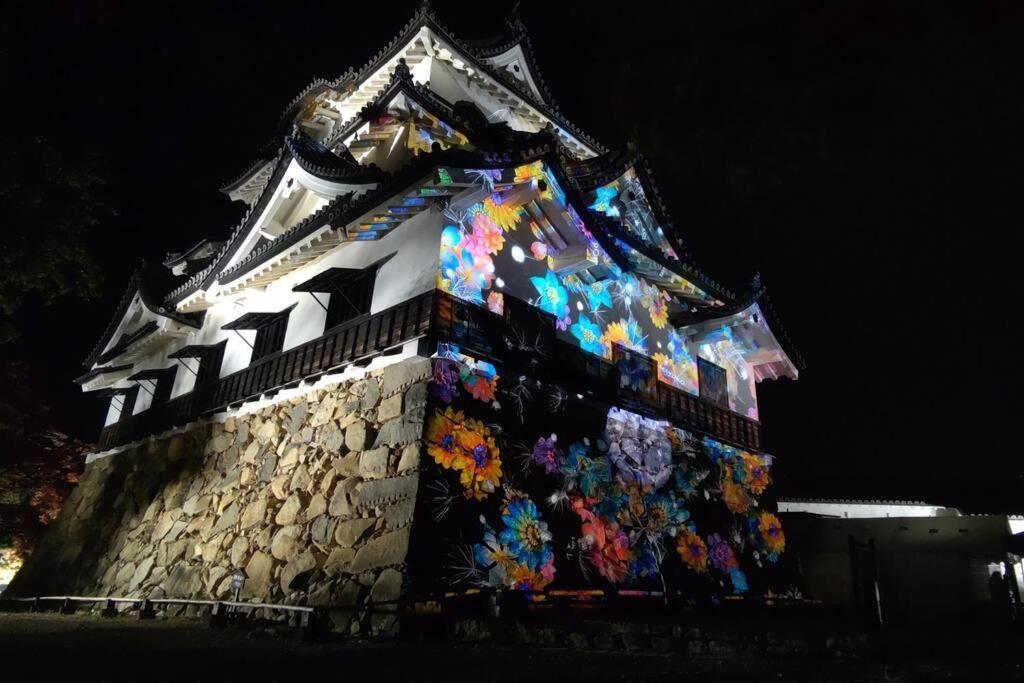 Villa Hikone Castle Buitenkant foto